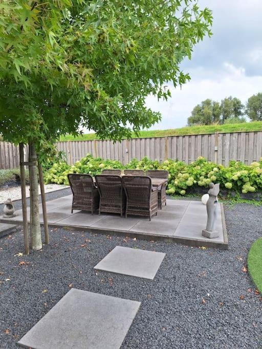 Family Wellness Lodge 4 Personen Zuid-Holland! Ooltgensplaat Экстерьер фото