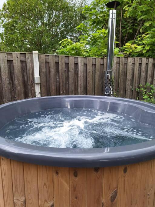 Family Wellness Lodge 4 Personen Zuid-Holland! Ooltgensplaat Экстерьер фото